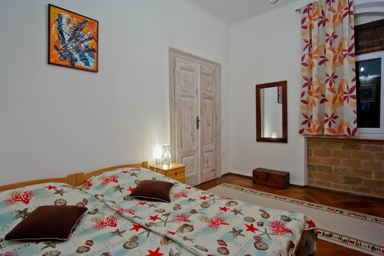 Cote Ensoleille Apartment Pula Luaran gambar